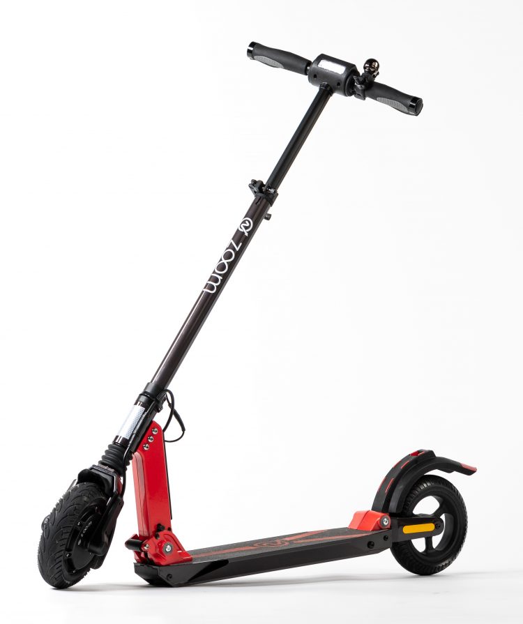 Zoom Stryder EX e-Scooter schwarz Vorderansicht